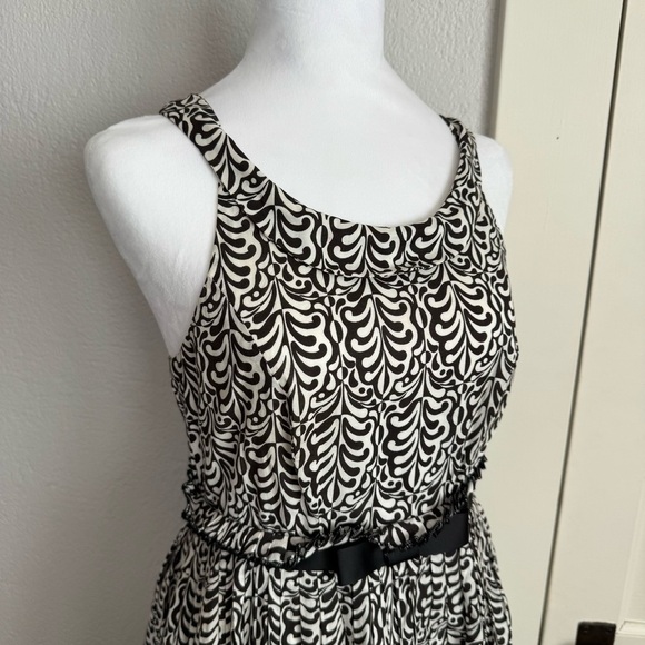 Black and White Halter Sundress for Wedding Guests - Picture 4 of 12